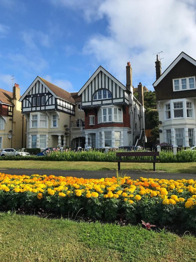 Elegant Spacious Seaside Apartment St Leonards-on-Sea Dış mekan fotoğraf